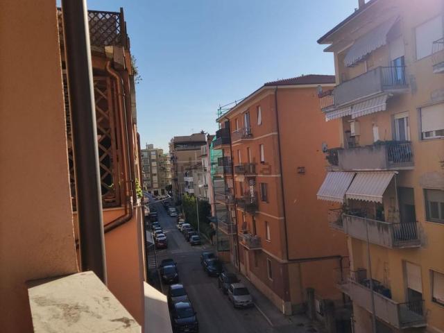 Appartamento in vendita di 100 m² in Piazza Fratelli Rosselli