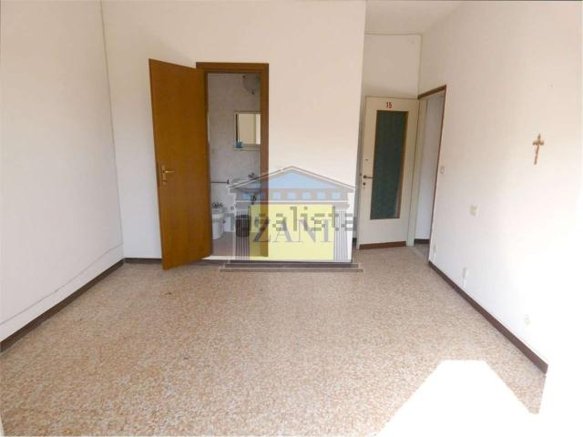 Appartamento in vendita di 100 m² in Piazza Lorenzo Berzieri, 10