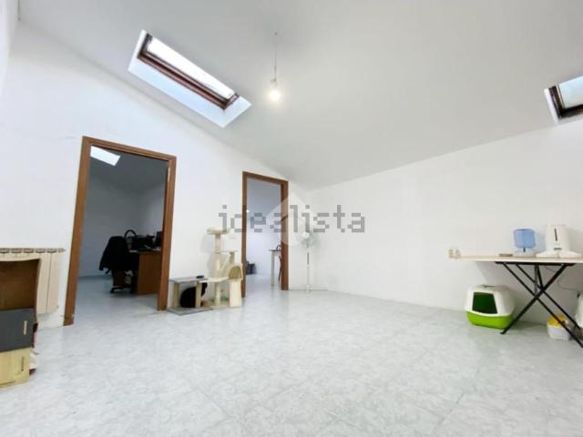 Appartamento in vendita di 100 m² in Piazza Mercatale