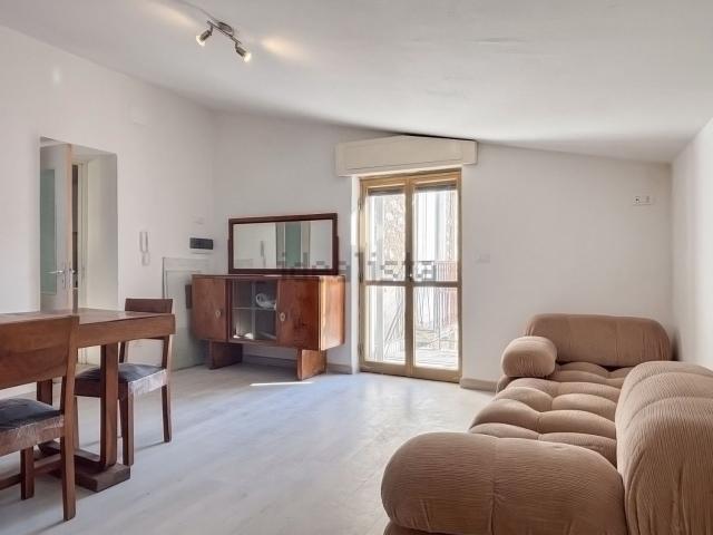 Appartamento in vendita di 100 m² in Piazza Plebiscito, 9