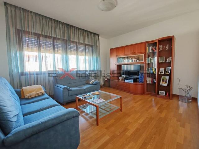 Appartamento in vendita di 100 m² in Piazza Vittorio Emanuele II, 1