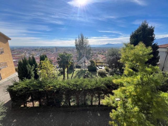 Appartamento in vendita di 168 m² in Piazzale San Maurizio, 2