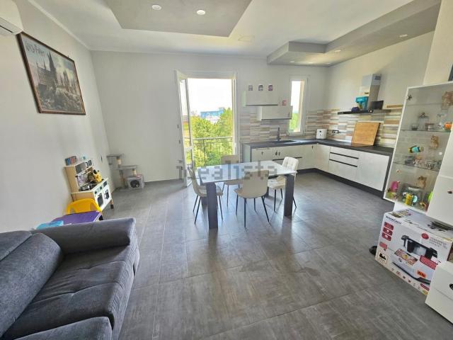 Appartamento in vendita di 100 m² in Strada del Turchino