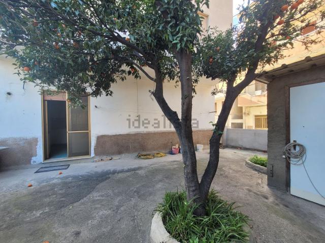 Appartamento in vendita di 101 m² in Traversa Cuzzocrea, 14