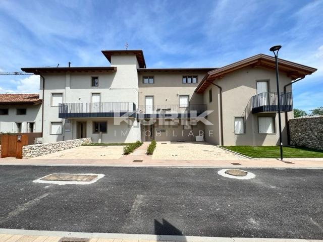 Appartamento in vendita di 101 m² in Via C.Nanino