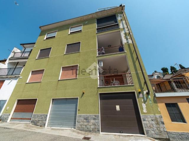 Appartamento in vendita di 101 m² in Via Cesare Battisti, 5