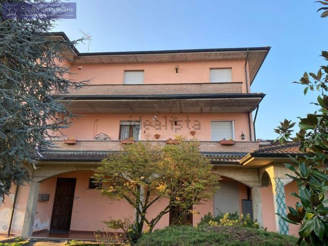 Appartamento in vendita di 101 m² in Via A. Depretis, 23