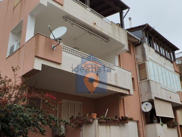 Appartamento in vendita di 101 m² in Via Antigone, 5