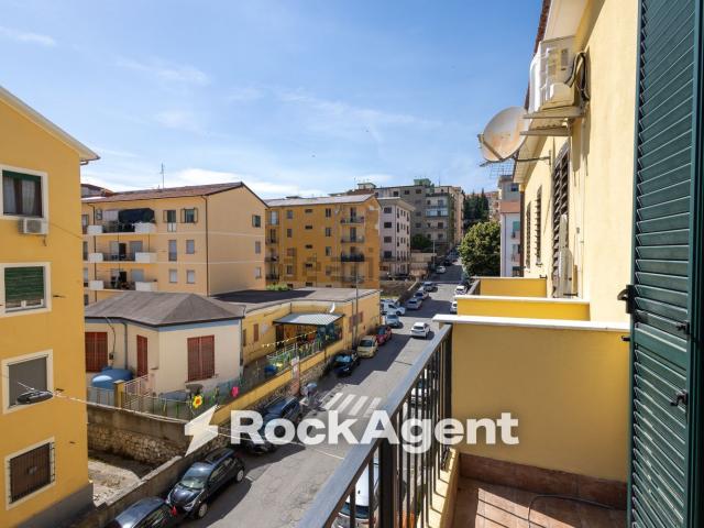 Appartamento in vendita di 101 m² in Via Alberto de Nobili, 5