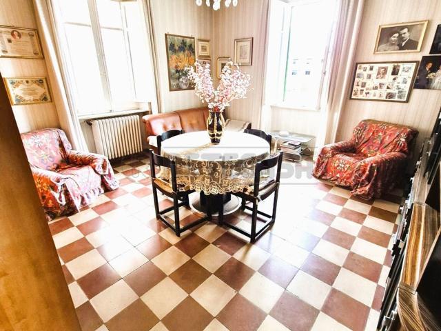 Appartamento in vendita di 101 m² in Via Alessandro Valignani, 149