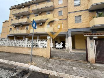 Appartamento in vendita di 101 m² in Via Gabriele D&apos Annunzio, 6