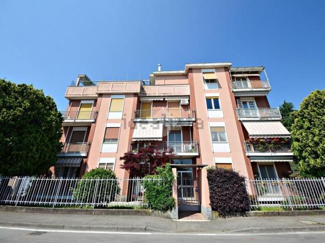 Appartamento in vendita di 101 m² in Via Gabriele d&apos Annunzio, 7