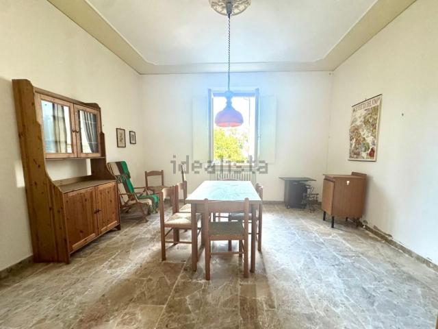 Appartamento in vendita di 101 m² in Via Giacomo Matteotti