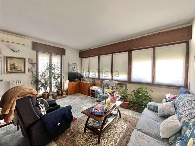 Appartamento in vendita di 101 m² in Via Giorgio Sommariva, 7