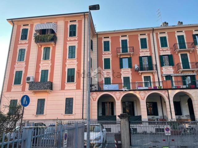 Appartamento in vendita di 101 m² in Via Giovanni Amendola, 12