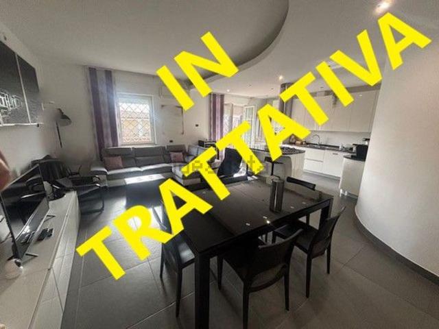 Appartamento in vendita di 101 m² in Via Guido Gozzano