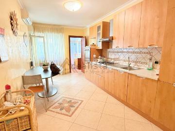 Appartamento in vendita di 101 m² in Via Guido Rossa, 45