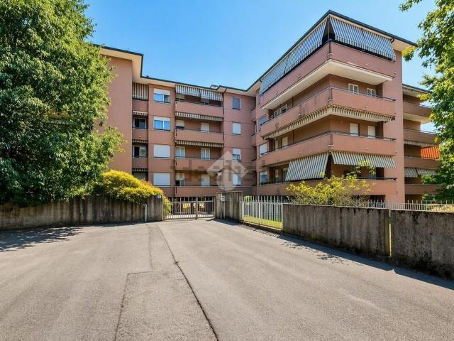 Appartamento in vendita di 101 m² in Via Don Girotti, 57