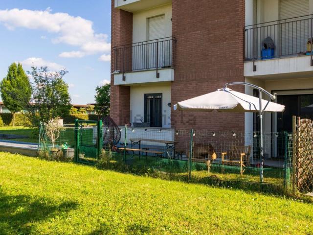 Appartamento in vendita di 101 m² in Via della Cascinetta, 6