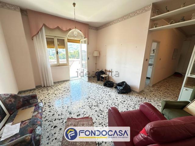 Appartamento in vendita di 101 m² in Via delle Zeppelle, 41