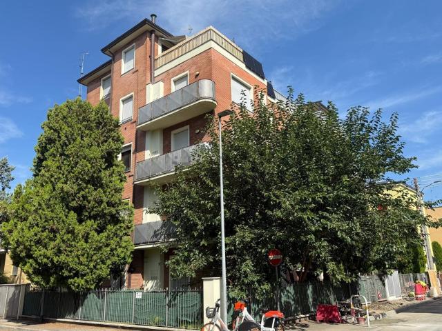 Appartamento in vendita di 101 m² in Via Imperia, 18