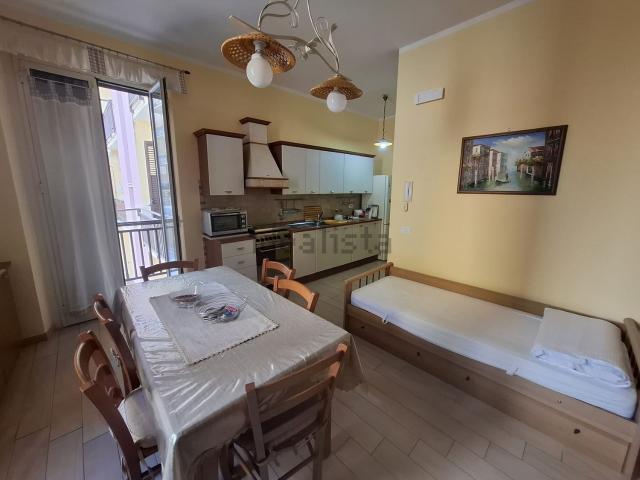 Appartamento in vendita di 101 m² in Via IV Novembre