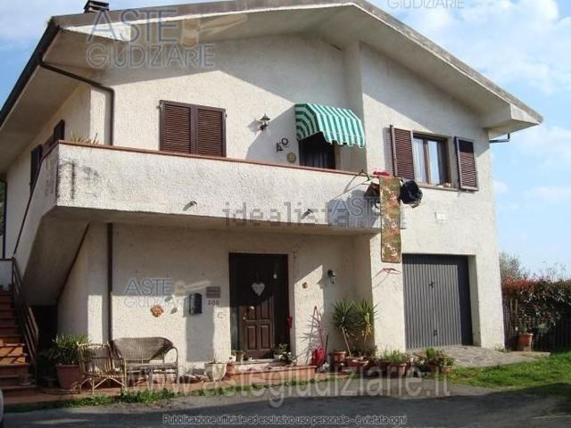 Appartamento in vendita di 101 m² in Via Occhibelli F 308