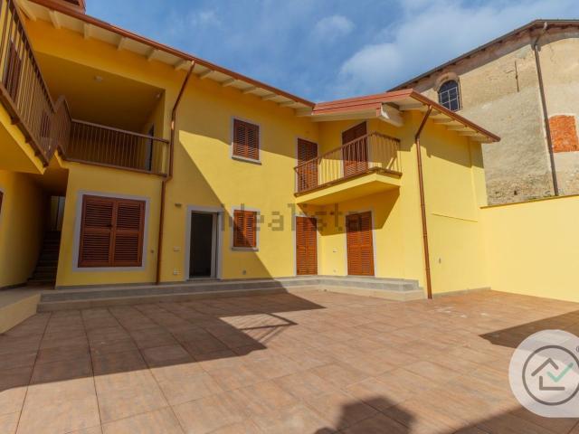 Appartamento in vendita di 101 m² in Via Lago, 23