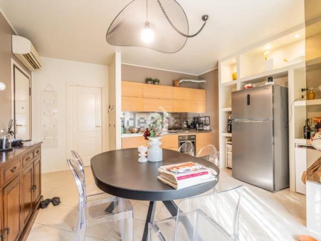 Appartamento in vendita di 101 m² in Via Lagomaggio, 50