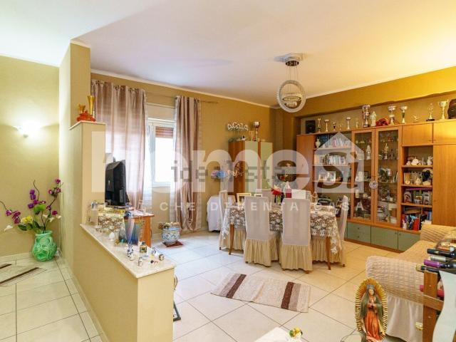 Appartamento in vendita di 101 m² in Via Luciano Pavarotti, 41