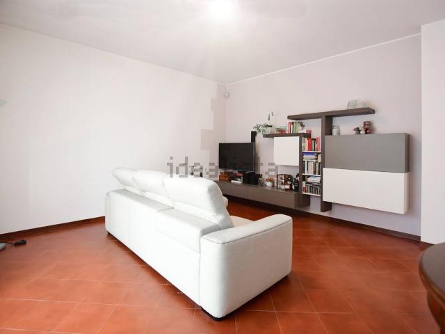 Appartamento in vendita di 101 m² in Via Luigi Roncari, 37