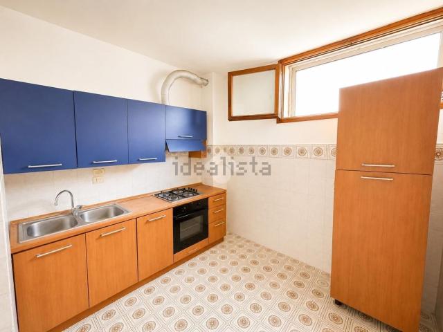 Appartamento in vendita di 101 m² in Via Monte Bianco, 21