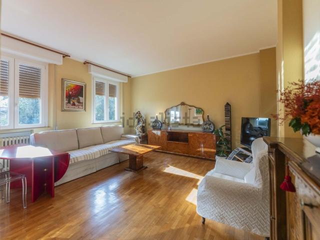 Appartamento in vendita di 101 m² in Via Mortara, 49
