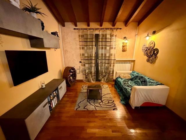 Appartamento in vendita di 101 m² in Via Madre Teresa di Calcutta