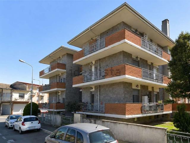 Appartamento in vendita di 101 m² in Via Mascagni, 1