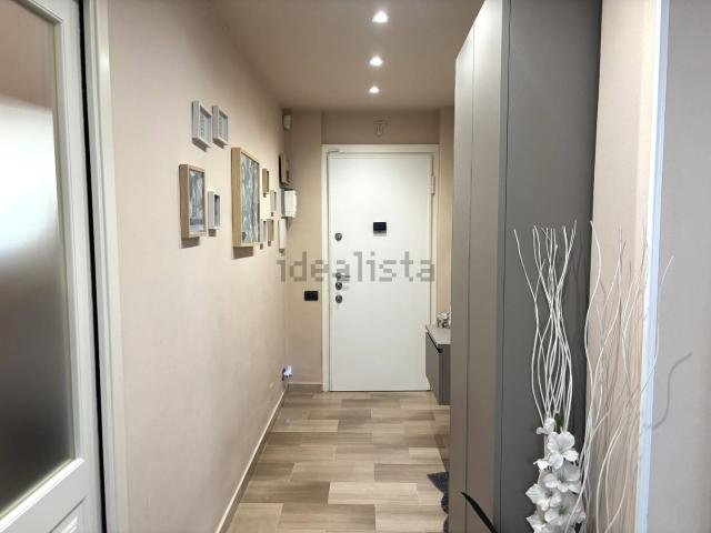 Appartamento in vendita di 101 m² in Via S. Pellico