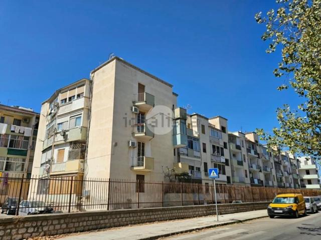 Appartamento in vendita di 101 m² in Via Salvatore Lo Bianco, 1