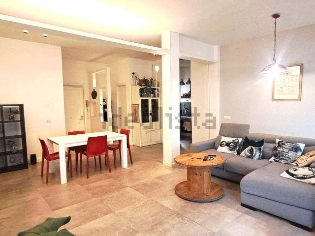 Appartamento in vendita di 101 m² in Via San Godenzo