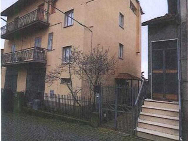 Appartamento in vendita di 101 m² in Via San Vittore, 37