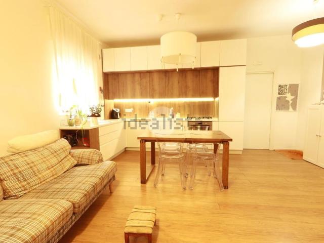 Appartamento in vendita di 101 m² in Via Pizzoferrato, 74