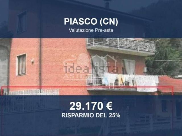 Appartamento in vendita di 101 m² in Via Provinciale Sampeyre, 26