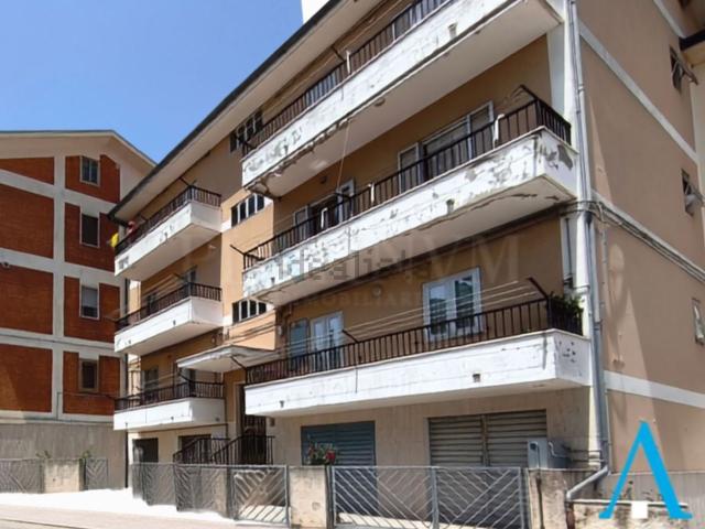 Appartamento in vendita di 101 m² in Via Renato Guttuso, 3