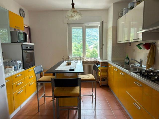 Appartamento in vendita di 101 m² in Via Tarcento, 25