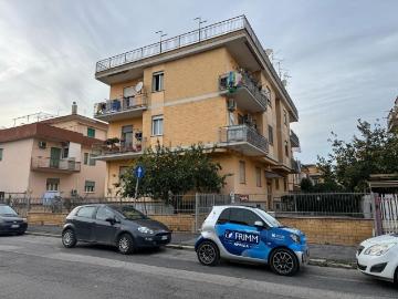 Appartamento in vendita di 101 m² in Via Tiziano