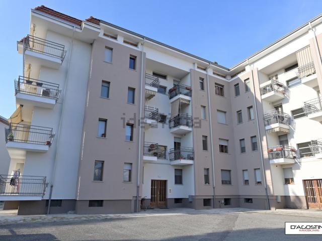 Appartamento in vendita di 101 m² in Via Tiro a Segno, 2