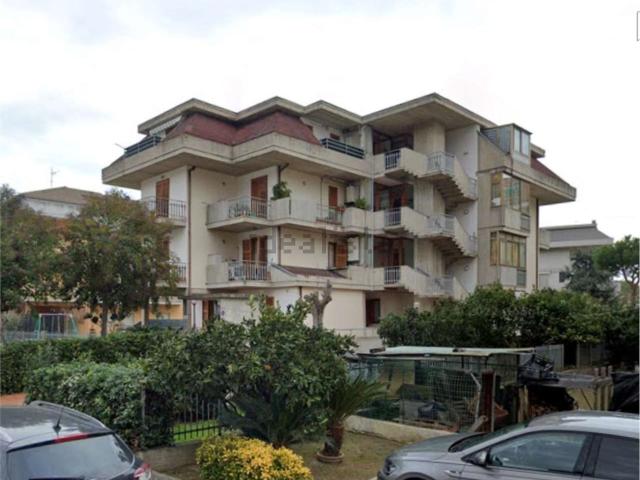 Appartamento in vendita di 101 m² in Via Umbria, 26