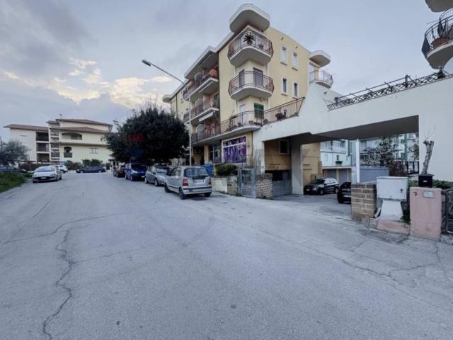 Appartamento in vendita di 101 m² in Via V. Bachelet, 28