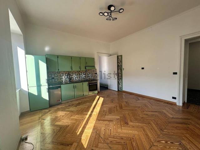 Appartamento in vendita di 101 m² in Via Vassalli Eandi, 19