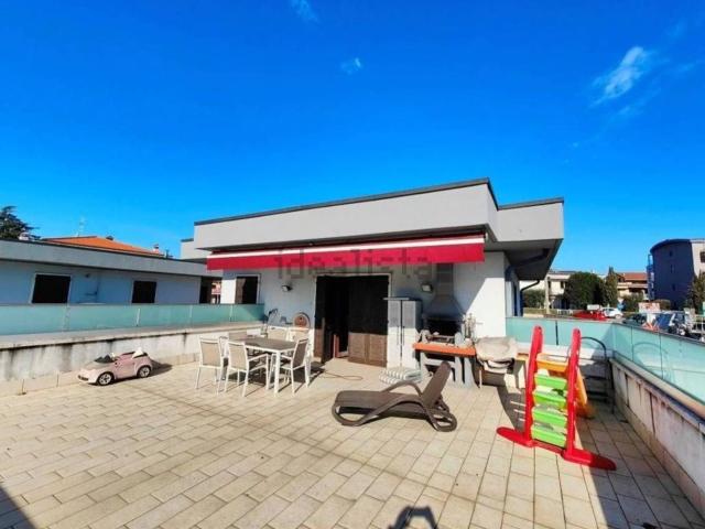 Appartamento in vendita di 101 m² in Via Venezia, 37