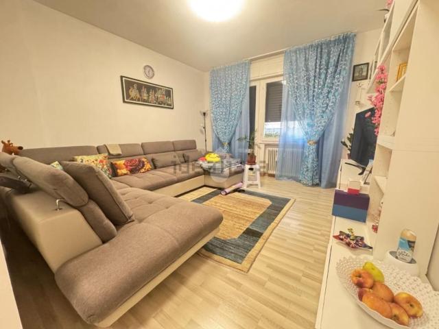 Appartamento in vendita di 101 m² in Via Vito Volterra, 35